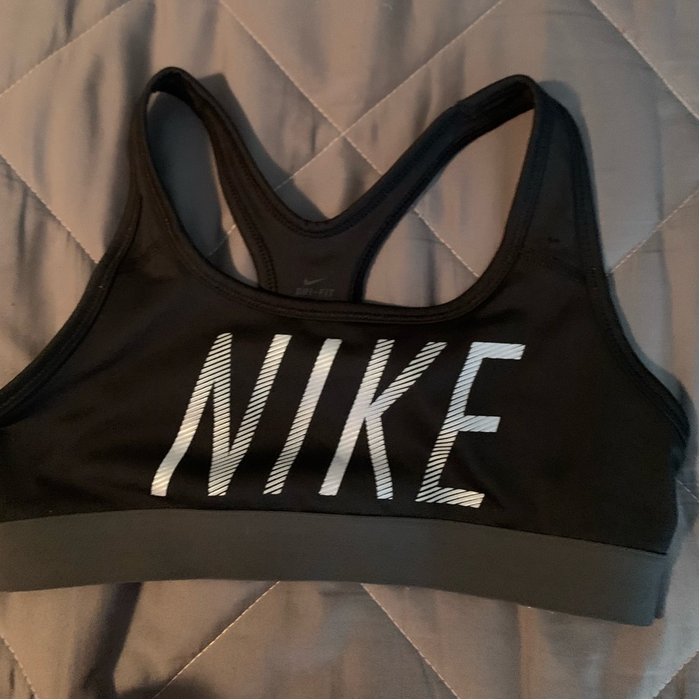 Nike sports bra